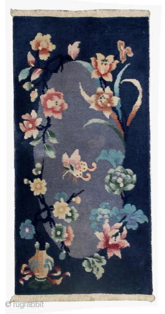 #1B530  Hand made antique Art Deco Chinese rug 2' x 3.10' ( 61cm x 120cm ) C.1920               