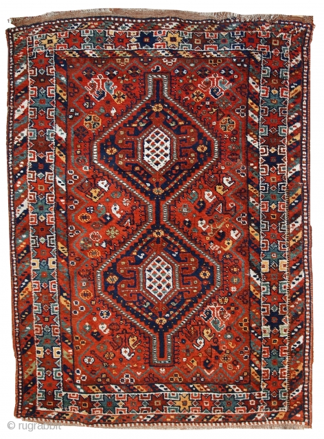 #1C449  Hand made antique Persian Gashkai rug 3.8' x 5.2' ( 116cm x 160cm ) 1920.C
                