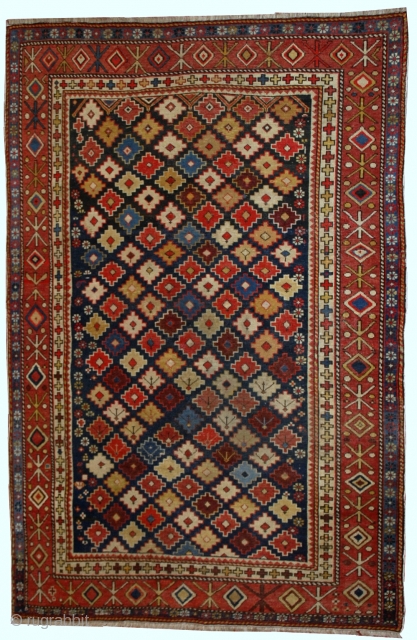 Handmade antique Caucasian Shirvan rug 4' x 5.5' (122cm x 167cm) 1910s - 1B559                   