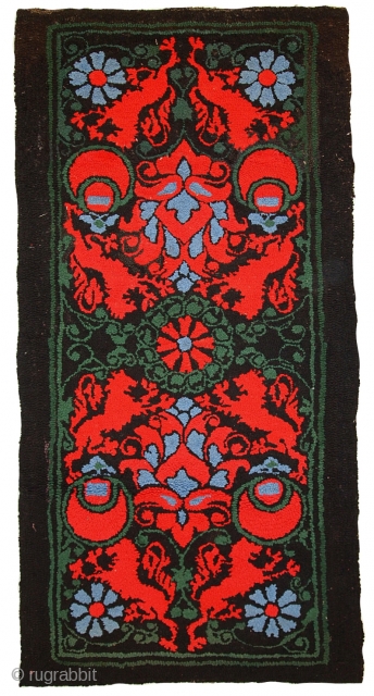 #1C343  Handmade antique American hooked rug 2,6' x 5,7' ( 81cm x 176cm ) 1930.C
                 