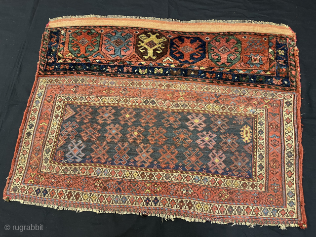 Antique lory kurdish Bag face , with pile and sumak tecnic ,
pure wool natural color , 120x90 cm               