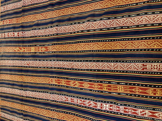 Antique persian jajim 180x180 cm                            