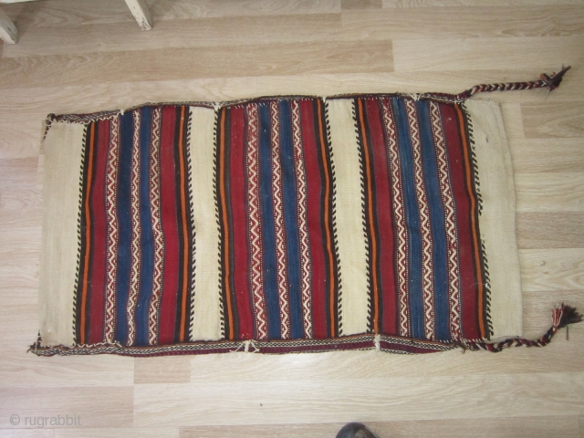 malatya cuval ,naturel dyes very good condition aproxemetly 80 years old 80 cm by 110 cm                 