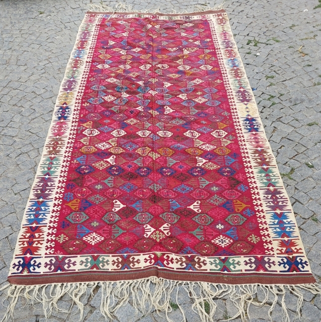 Anatolia Reyhanli Kilim size: 175 x 380                          