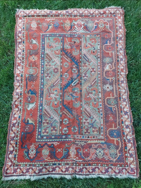 Middle of 19th. Century Milas Rug size: 103 x 146 cm                      