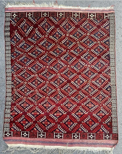 Unusual Turkmen ensi rug with a graphic latch hook lattice design. Probably Kizyl Ayak or related tribe. email-owenrugs@gmail.com               