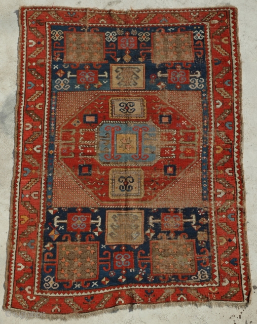 An Antique karachof rug 19th century.

size is 200 x 150 cm                      