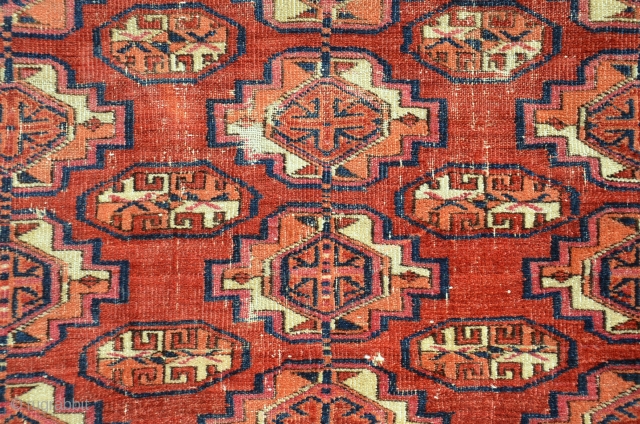 Small Tekke rug 19th century, size is 152 x 122 cm or 5 x 4 ft                 