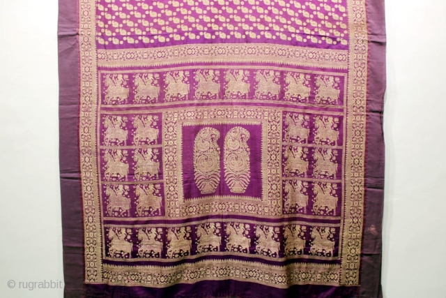 Vintage fine quality baluchuri sari from baluchar village of West Bengal India 1900C. This baluchuri sari has nice figures of Prince riding the horse and nice twin mangoes in the centre the  ...