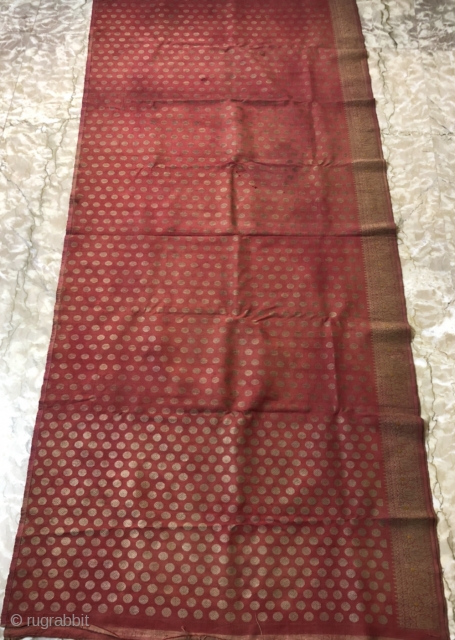 Yardage( than) real zari brocade khinkhab beautiful buti design and also border work probably from Surat India 1900C.the size of this yardage is 406 cms x 80 cams     