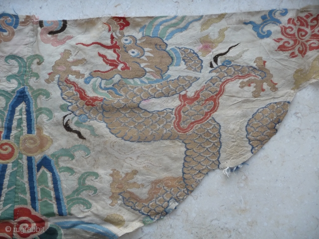 rare white ground silk brocade fragment (lower panel of a robe) china kangxi era. the gold threads are mostly in good shape, need a good clean. approx. 80x 40cm    