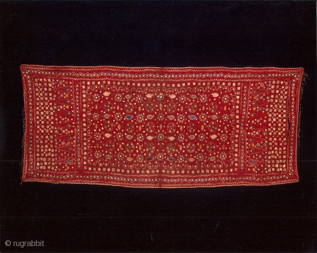 Indonesia 005 – (210cm x 88cm – 83in x 35in) pelangi, shoulder cloth and shawl Malay people, Palembang region, south Sumatra, silk, natural dyes tie dyeing, painting, stitch resist dyeing, approx. 100  ...