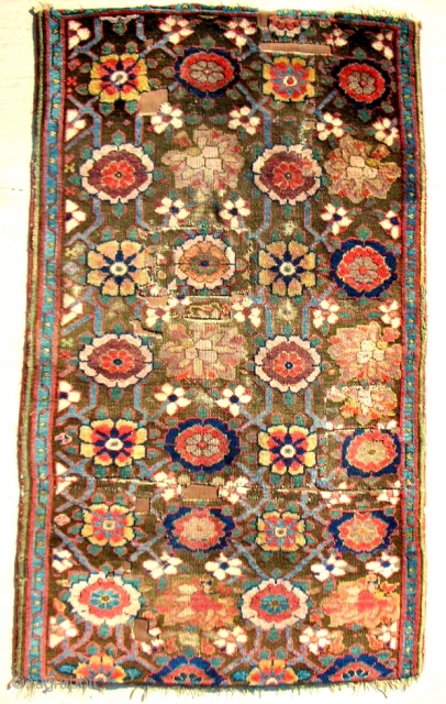 Veramin Mina Khani design rug fragment > c. 1870                        