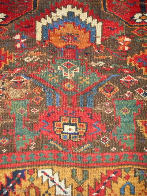 Early Kurdish Saujbulagh rug (4.5 x 7ft). Detail picture.                        