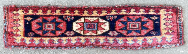 Rare Southwest Persian pile "spoon" bagface/trapping (23"x 6"). 19th c. Very good condition.                    