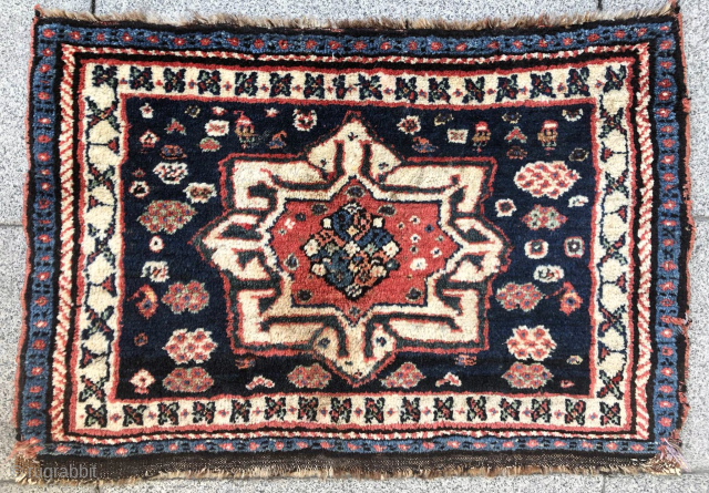 Shaggy, chunky white medallion Kurdish bagface. Circa 1880.                         