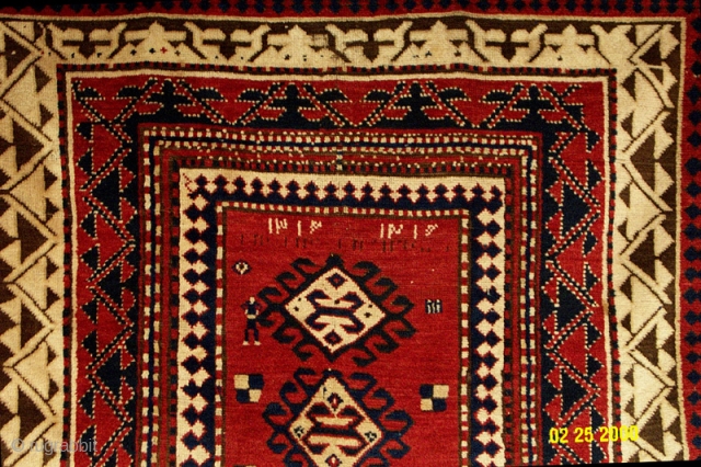 Borchalu rug from the last quarter of the 19th century. Very good pile
and condition and all natual colors. (i.e. Dimensions 4'8" X 7'4".)
NOTE: Dated 1896
        