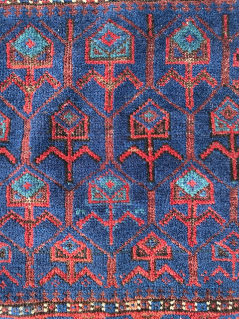 Baluchi bag face and back, 90 x 56 cm. Email: peparethos@xsmail.com