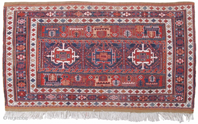 Bakhtiari sumak panel
 
2'0" x 3'5", rug# 19296                         