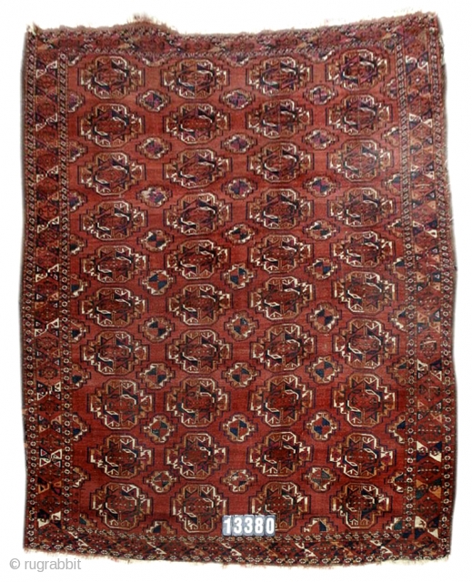 smaller Saryk Main Carpet with squarish proportions, mid 19th cen. (3rd q)  7'0"x7'6"
                   