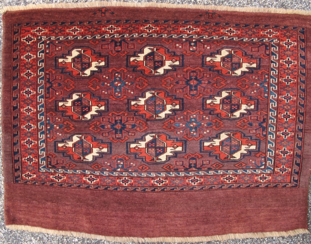 Antique Yomud Chuval with a rare and particularly good minor gul often seen on older Turkmen subgroup bags and main carpets. Great spacing and drawing with a fine weave and excellent condition  ...