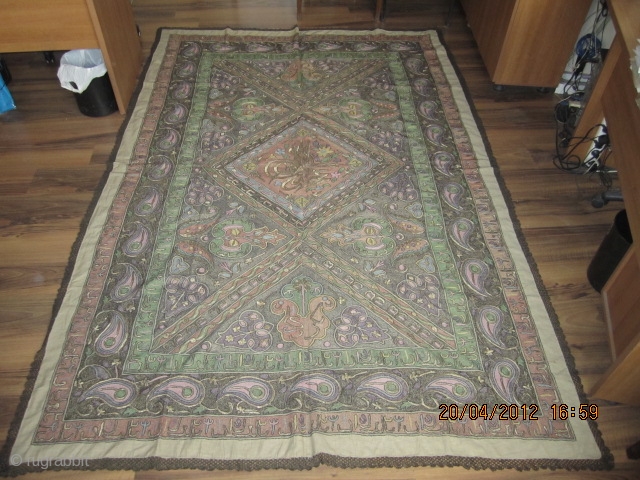 6*9 (2,00 m by 3,00 m ) very nice ottoman cover in a very good condition                 