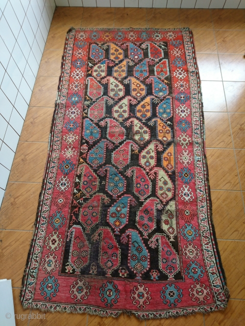 Kaukázusi szőnyeg, some synthetic orange.                            