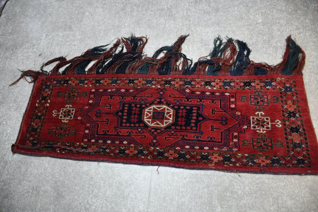 Size 52x161 cm  Mid- to late 19th-century Ersari Jollar 
Unfortunately some flaws 
Selling inexpensively 
SOld Thank you               