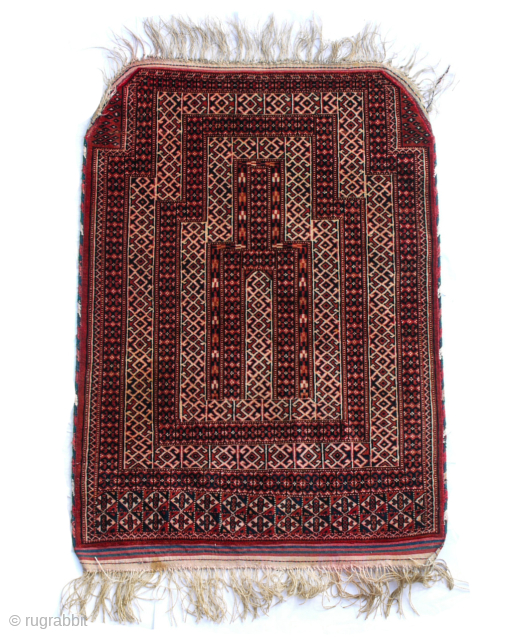 Goklan Youmud Salachak described by the auctioneers as 1930 north east Iran . Not great but OK