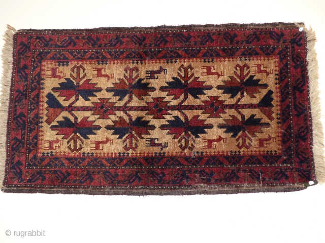 Beluch Ballisht Rug very nice and soft wool circa (1910-20 )
size 80x46 cm                    