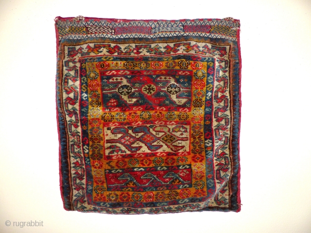 Very nice Ghashgai Bagface. Zeer mooie kleuren en very good condition.
 Afmetingen: 54 x 52 cm.                 