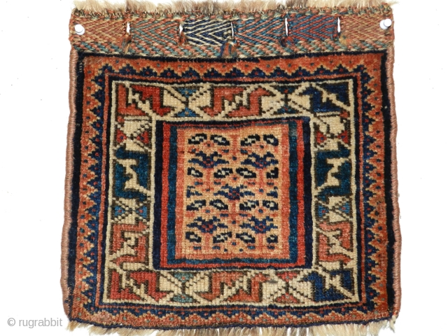 Afshar , wool on wool, grootte; 34x34 cm                         