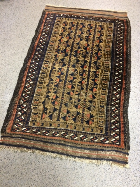 An old Baluch in used condition. Very soft. 160/100 cm.                       