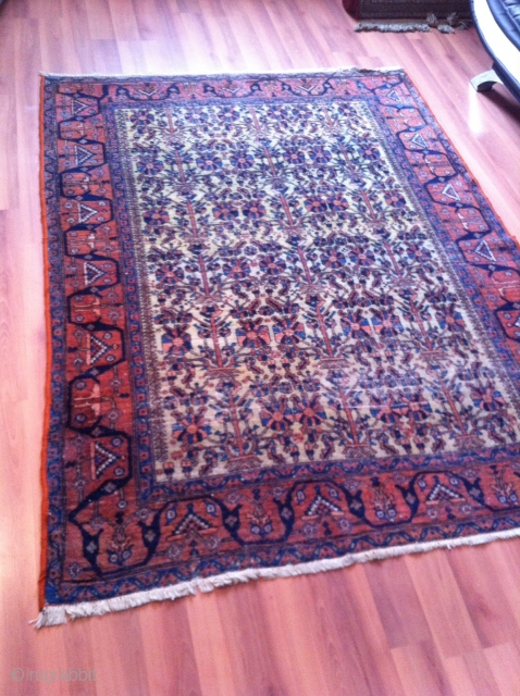 An old yello ground Afshar rug with 190/146 cm. Worn places.                      