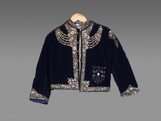 •DREAM JACKET •

Blue is the colour for royals, this jacket describe the story of its richness,
This gold Zardosi hand crafted jacket is a masterpiece.

From Lucknow, or could be from other parts of  ...