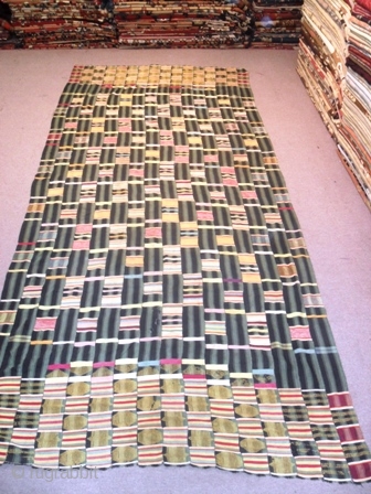 Kente textile  very good condition size is  350 cm x 150 cm                   