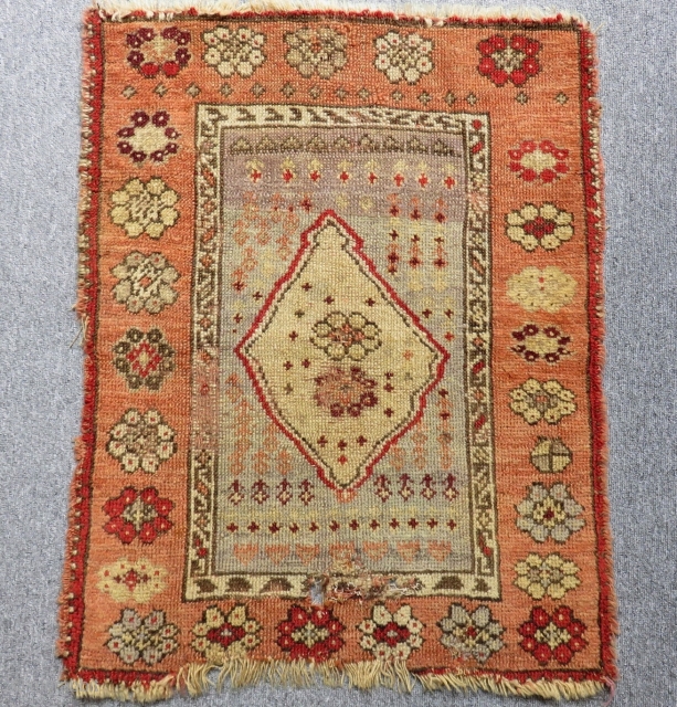 Second 19th Century East Anatolian Sivas Yastık Size.76x65 Cm                        