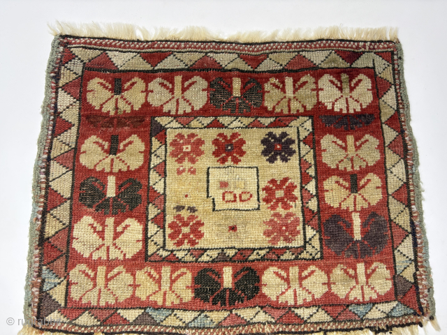 Antique rare Milas 45 cm x 35 cm                         