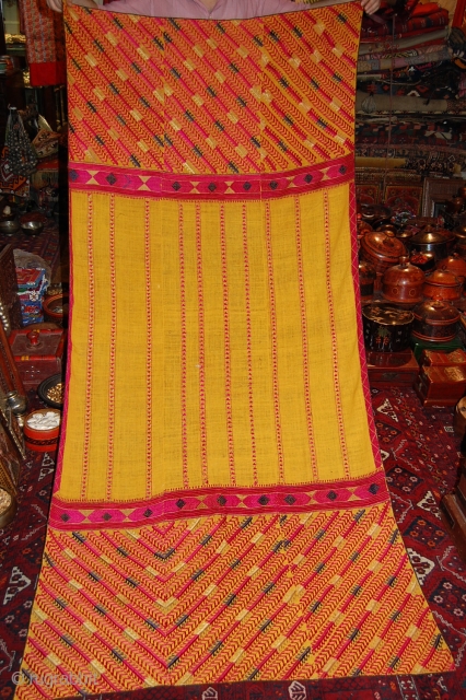 Beautiful Old Pakistani Bagh Phulkari In great condition, very Rare yellow colour and fine embroidery.                  