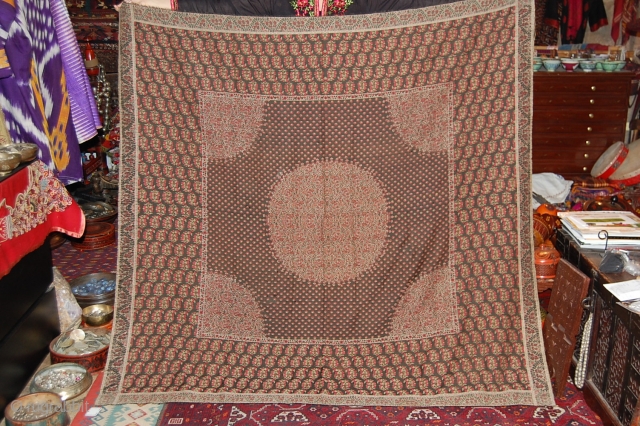 Beautiful old french Moon shawl in very good condition, just few tiny mooth holes, the weaving is very fine and has very nice colours.         