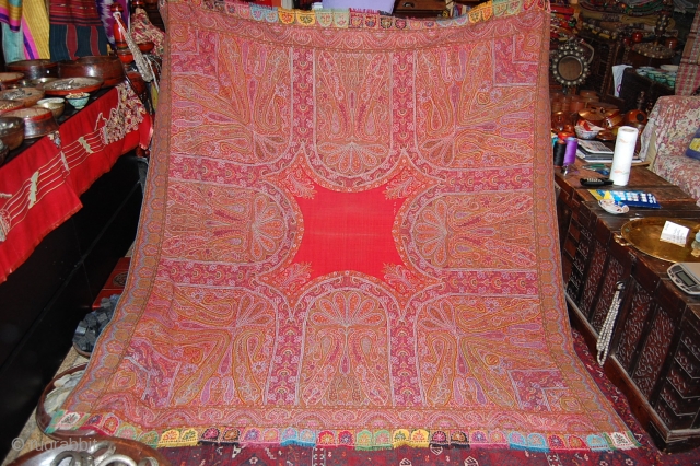 SPECTACULAR 19TH CENTURY INDIAN SHAWL, IN ITS ORGINAL BOX ( VERY RARE), FROM KASHMIR IN GREAT CONDITION, NO HOLES BEAUTIFUL AND VERY VIVIDE COLOURS, VERY NICE DESIGNE AND FINE EMBROIDERY   