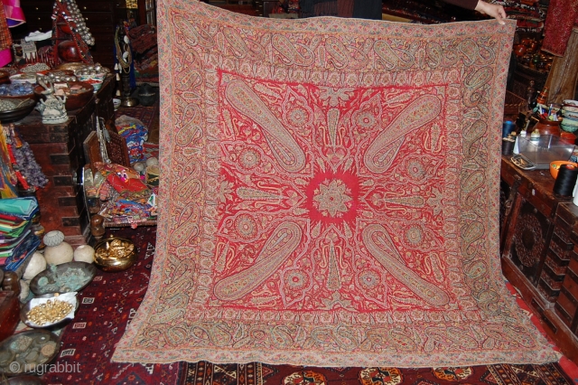 Beautiful 19th century Kirman embroidery, very good condition, fine embroidery and very nice colours, size is 170/180.                