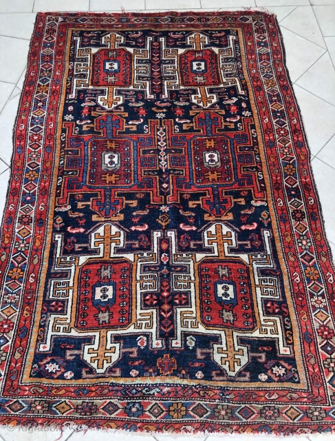 Antique Kurdish rug with a wonderful Shahsavan motif
Ca.200x130