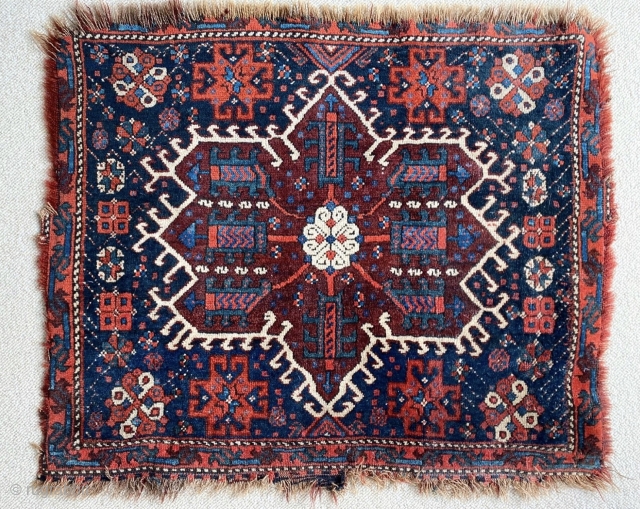 Antique Qashqai Khamseh poshti
76x63
                             