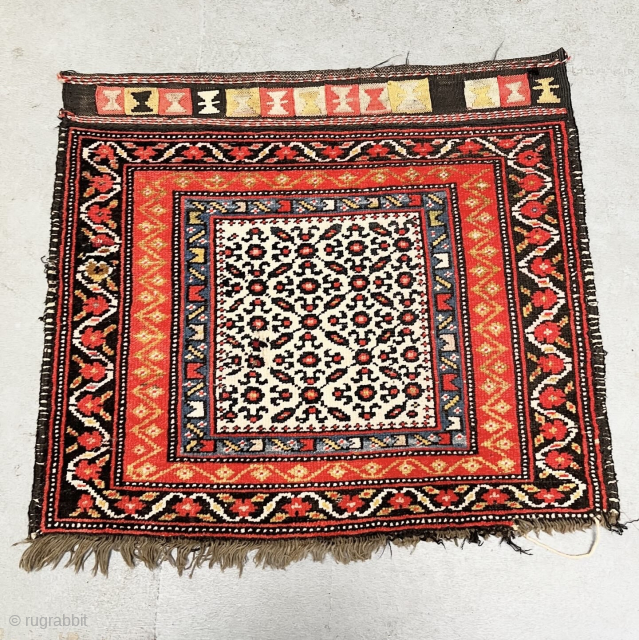 caucasian bag face possibly Shirvan area unorthodox but very bold juxtaposition of colors on a piece with 60x70 measurement good condition 
100€ plus shipping
Contact: slip_knot_982@yahoo.com or WhatsApp +49 1523 4681016   
