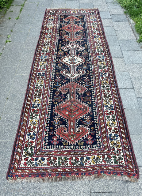 Good looking Nasrabad ( Nasr Abad, Fars region Shiraz) runner rug with excellent colors, interesting graphics and great condition
Pre 1920ish wool on wool
110x325
950€ plus shipping
Contact: slip_knot_982@yahoo.com or WhatsApp +49 ...