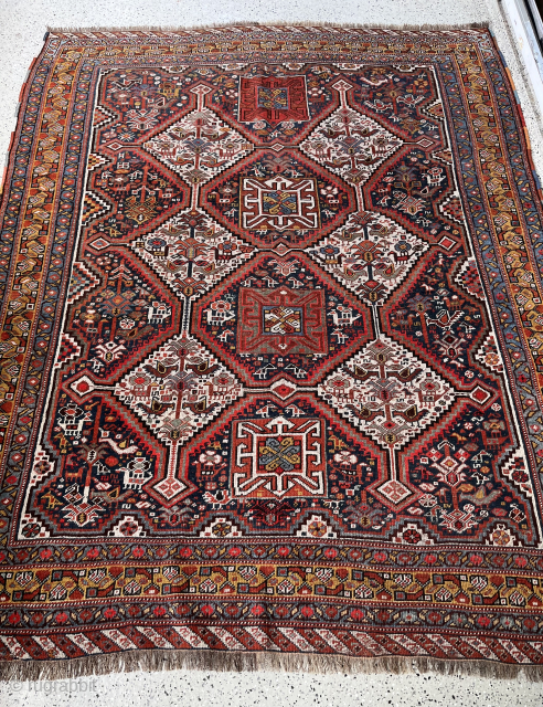 Greatest ever Khamseh chicken rug out there 
195x160
Excellent condition
2200€ plus shipping                      