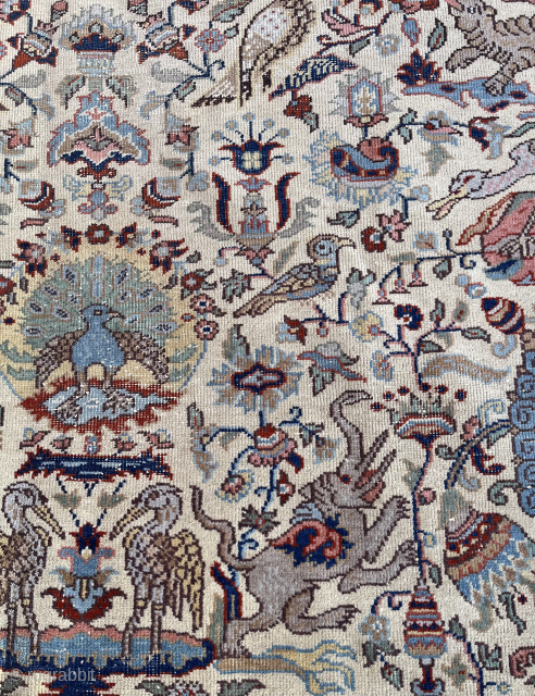Interesting Tabriz rug with very unusual design 
Good condition
300x380
2500€ or BO plus shipping
Contact: WhatsApp  +49 1523 4681016               