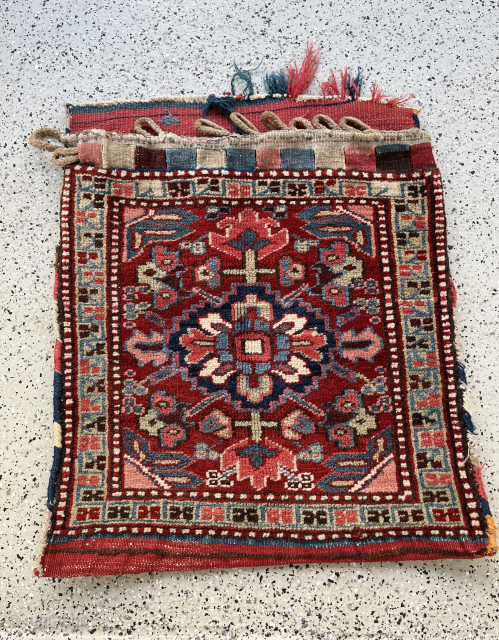 Gorgeous & rare Heriz nim Khordjin or saddlebag 1950ish with great classic graphics
Good condition
450€ (bargain) plus shipping
Contact: WhatsApp +49 1523 4681016