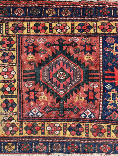 Antique Kurdish possibly Sanjabi, poshti size 70x110
175€ plus shipping
Contact: WhatsApp +49 1523 4681016